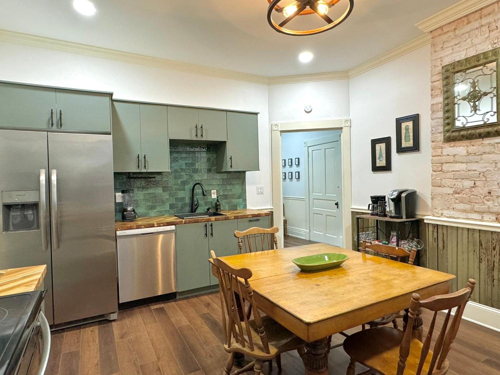Garden On Capital-Bourbon & Horse Country Apartment Frankfort Luaran gambar